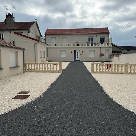 Appartement Avec Terrasse Privee Chaumont  Extérieur photo